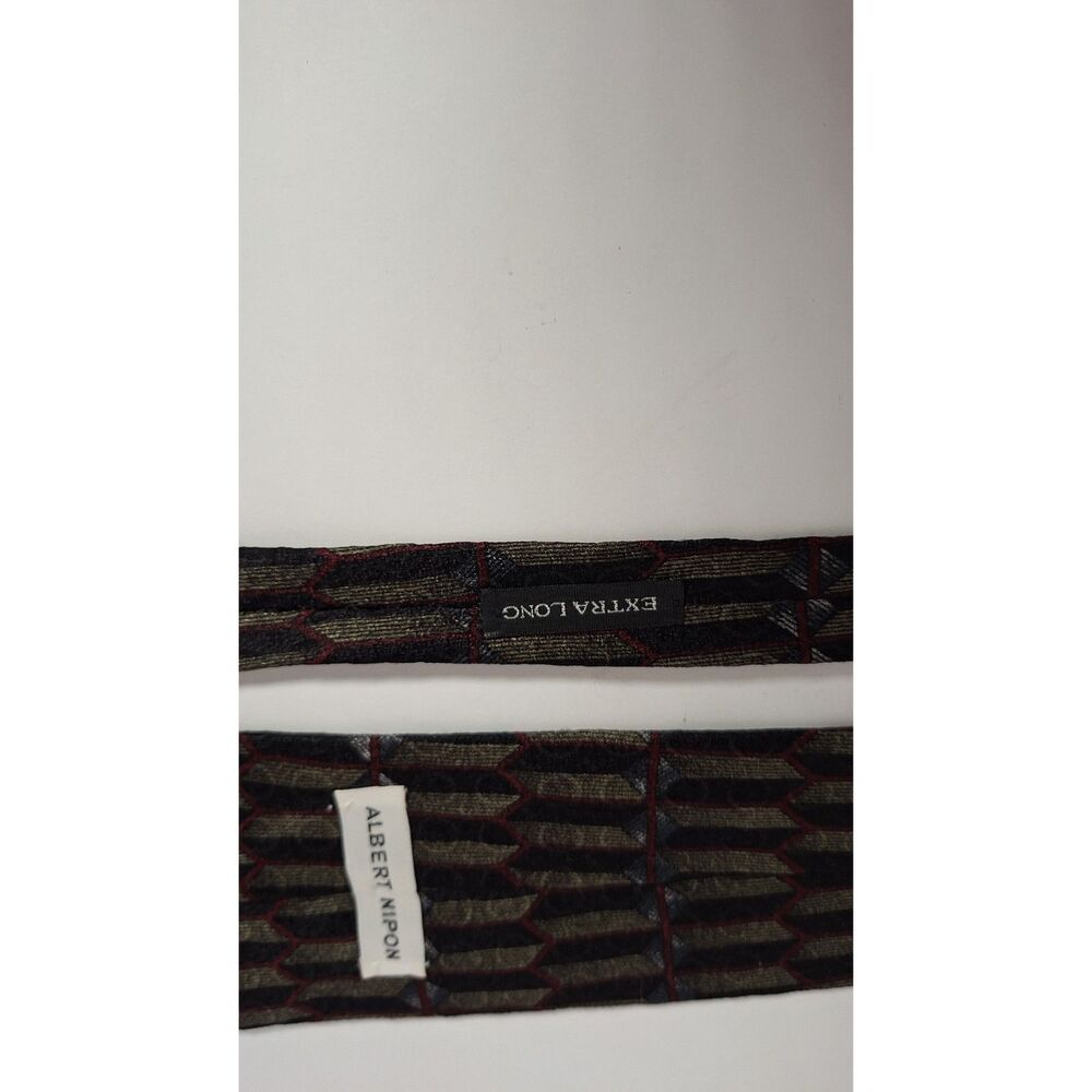 Albert Nipon Black Geometric All Silk Neck Tie Ex… - image 4